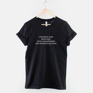 Sociaal ongemakkelijk T-shirt - shirt met introverte humor - geeky casual stijl, ringgesponnen katoen, uniseks XS-6XL afbeelding 1