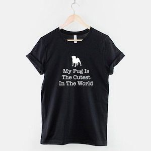 Camiseta de carlino juguetón, camiseta para amantes de los carlinos, camiseta con estampado de carlino adorable, top para amantes de los perros, regalo para amantes de los perros imagen 1