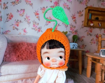 Béguin pour blythe, bonnet orange pour blythe, chapeau orange pour blythe, hat pour blythe, accessoire pour blythe