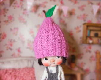 Bonnet pour blythe, bonnet rose pour qbaby, chapeau pomme pour blythe, hat pour blythe, accessoire pour blythe