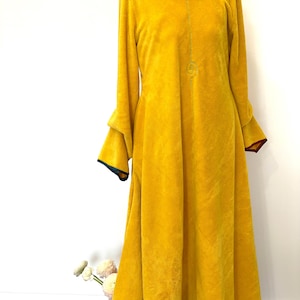 Gele gewaad bamboe omkeerbare karmozijnrode badjas - dieprode kimono - gezellige omslag - levendige kamerjas - luxe nachtkleding