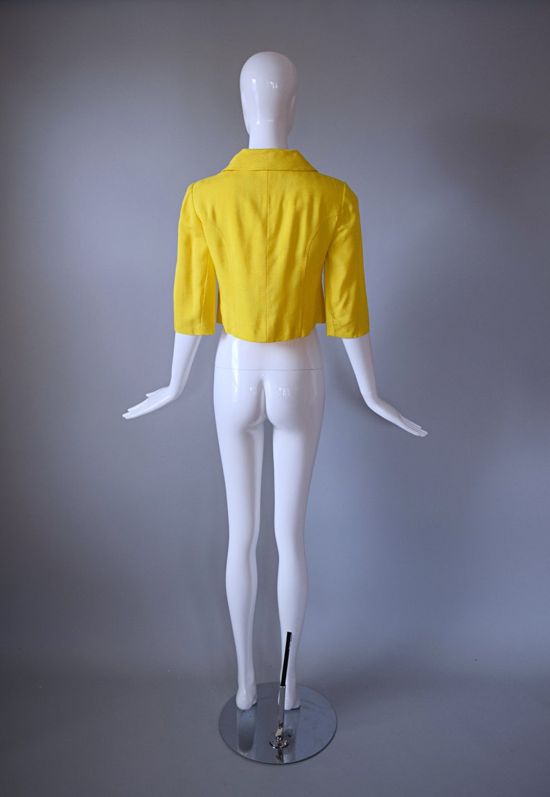 Vintage 1960s T. Jones Lemon Yellow 3/4 Length Sleeve Cropped Blazer Jacket with Gold and Yellow Enamel Painted Buttons image 7