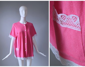 Vintage 1970s Pink Terry Cloth Baby Doll Button Down Housecoat | Sleepwear