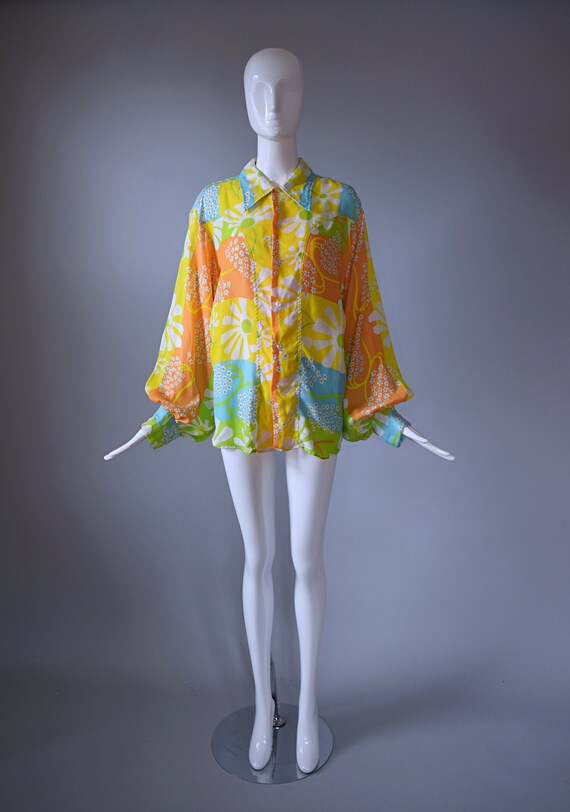 Vintage 1960s Never Needs Ironing Yellow Psychede… - image 2