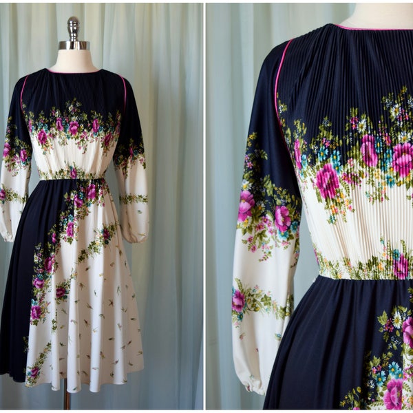 vintage 1970s floral print gathered dress | large | vint 70s long sleeve dress | blue & ivory color block dress | boho dress | hippie dress