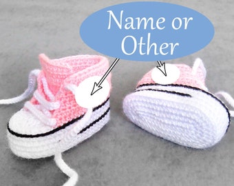 Gift newborn baby girl crochet shoes, baby girl shoes, gifts for baby girls, crochet baby booties, baby shoes, crochet baby shoes