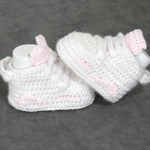 Crochet baby shoes, baby socks, crochet baby booties , crochet booties, baby shoes, newborn shoes , baby boy shoes