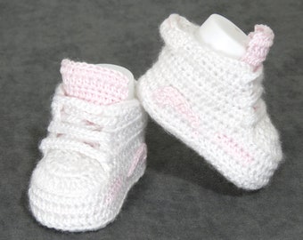 Crochet baby shoes, baby socks, crochet baby booties , crochet booties, baby shoes, newborn shoes , baby boy shoes