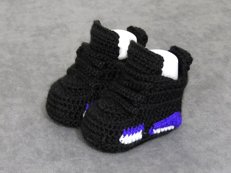 Crochet baby shoes purple black, handmade baby shoes, baby socks, baby shoes boy, baby girl shoes, baby booties crochet, lace baby socks image 1
