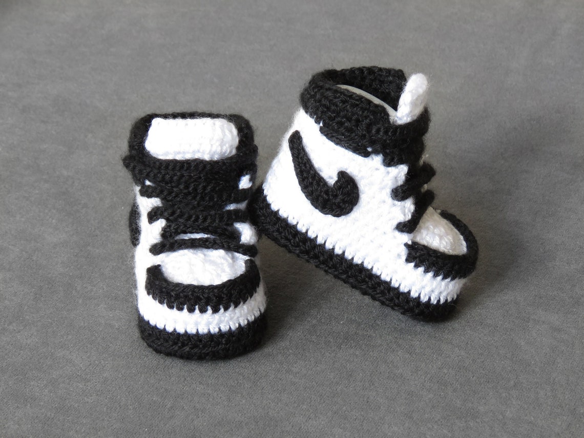 Black Baby Booties Crochet Crochet Baby Shoes Baby Shoes Etsy