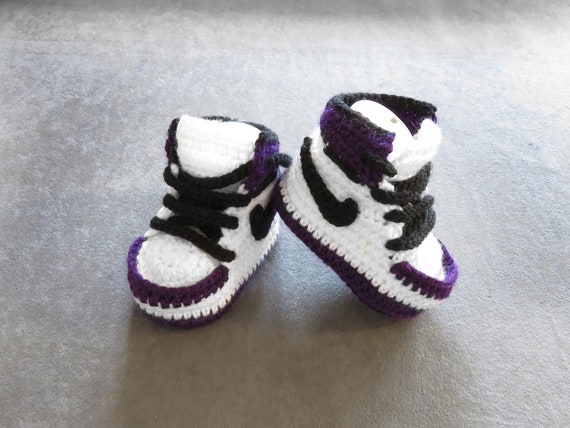 newborn booties jordan