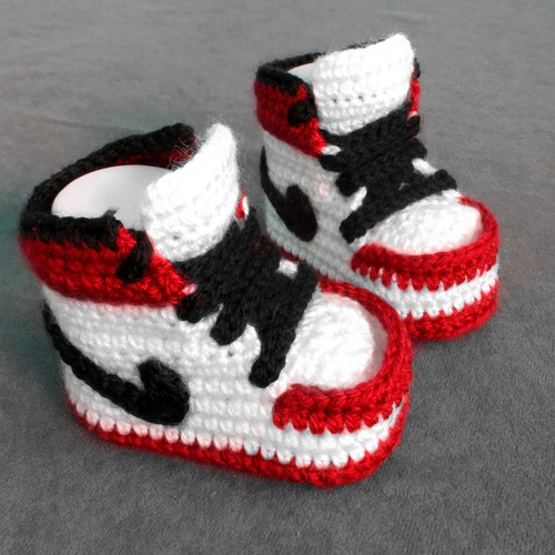 newborn jordan booties