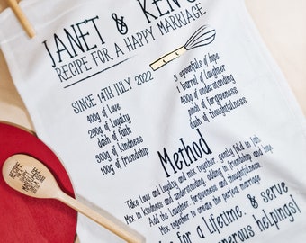 Gepersonaliseerde bruilofttheedoek - Recept voor een gelukkig huwelijk - 2e verjaardagscadeau - aangepaste namen en datum theedoek Katoenen jubileumcadeau