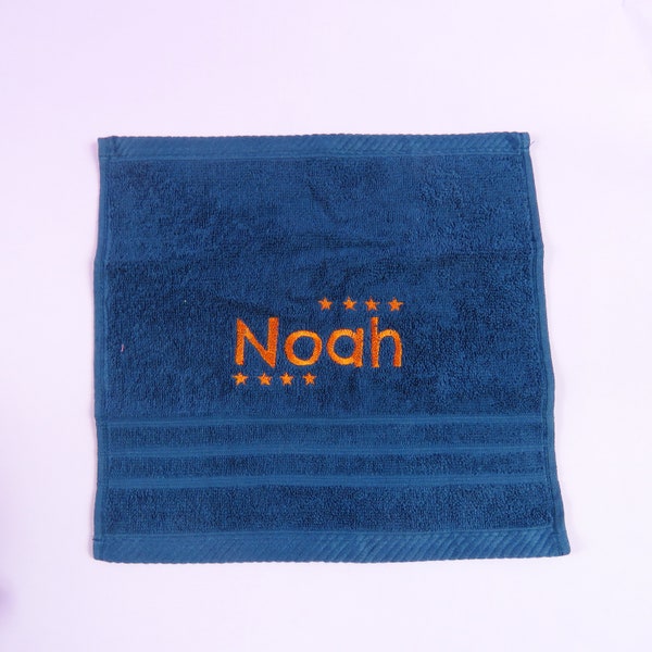 Personalised Flannel Face Cloth Childrens Bath Time Face Cloth Embroidered Name Child Gift Stocking Filler