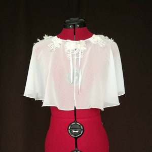 Bridal cover up, Short bridal cape, Wedding chiffon cape with lace, length of Bridal  shawl 31 cm (12,2")