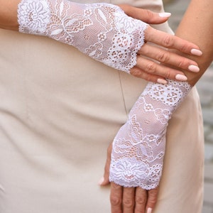 Hochzeitshandschuhe, Spitze Fingerlose Handschuhe, weiße Frau Handschuhe Bild 3