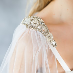 Bridal cape, wedding cape