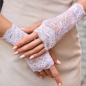 Hochzeitshandschuhe, Spitze Fingerlose Handschuhe, weiße Frau Handschuhe Bild 4