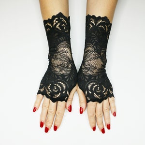 Lace gloves, Black lace gloves, Great gloves