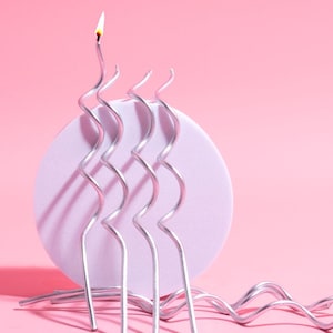 Swirly Silver Cake Candles, 16 Pack Tall Spiral Birthday Candles, Dripless & Smokeless, Non-Toxic Party Cake Decor