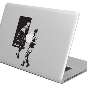 Banksy voleurs de vitres MacBook autocollant autocollant, choisissez votre taille.