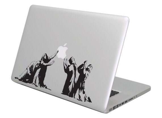 Macbook Air 13, 15 inch decal sticker Banksy Riot Flowers for Apple Laptop:  : Computer & Zubehör