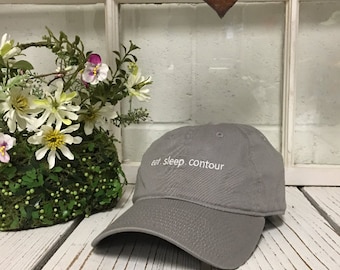 Neuer Hut Essen. SCHLAFEN. Kontur bestickt grau Low Profile Baseball cap Curved Bill