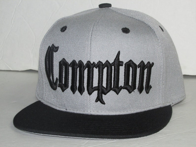 New Compton 3 D embroidered gray/black flat bill snap-back image 1