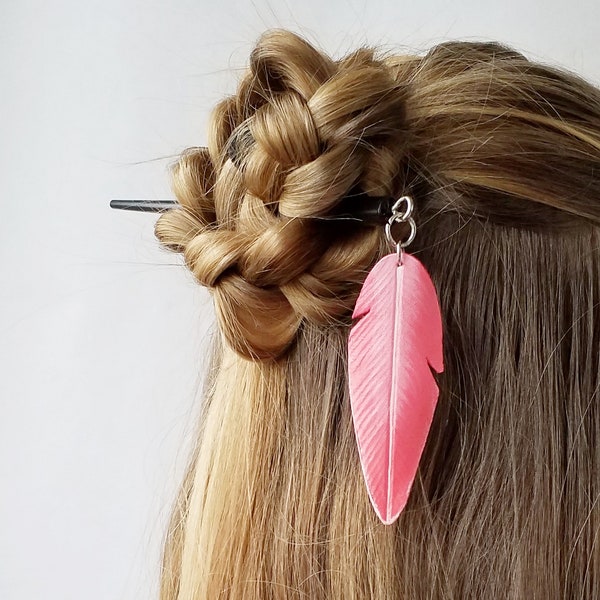 Wooden hair stick with leather charm Greater flamingo feather, American flamingo feather bun holder, for long hair