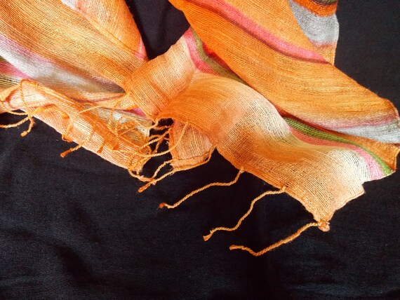Hand Woven Silk Scarf, Made in Vietnam, Hand Pain… - image 4