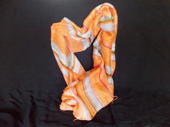 Hand Woven Silk Scarf, Made in Vietnam, Hand Pain… - image 5