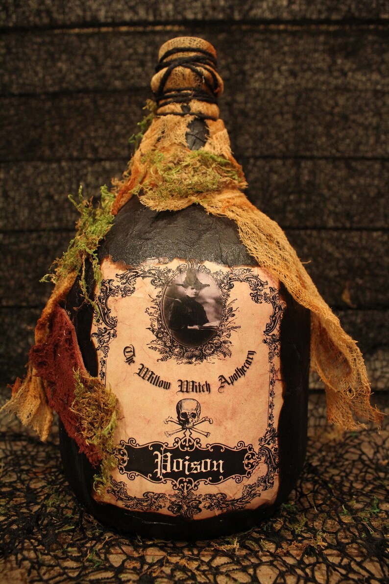 Halloween Potion Bottle Willow Witch Apothecary Poison Etsy