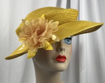 Packable Straw Hat, Folding Parasisal Straw,  Mustard Gold, Handmade