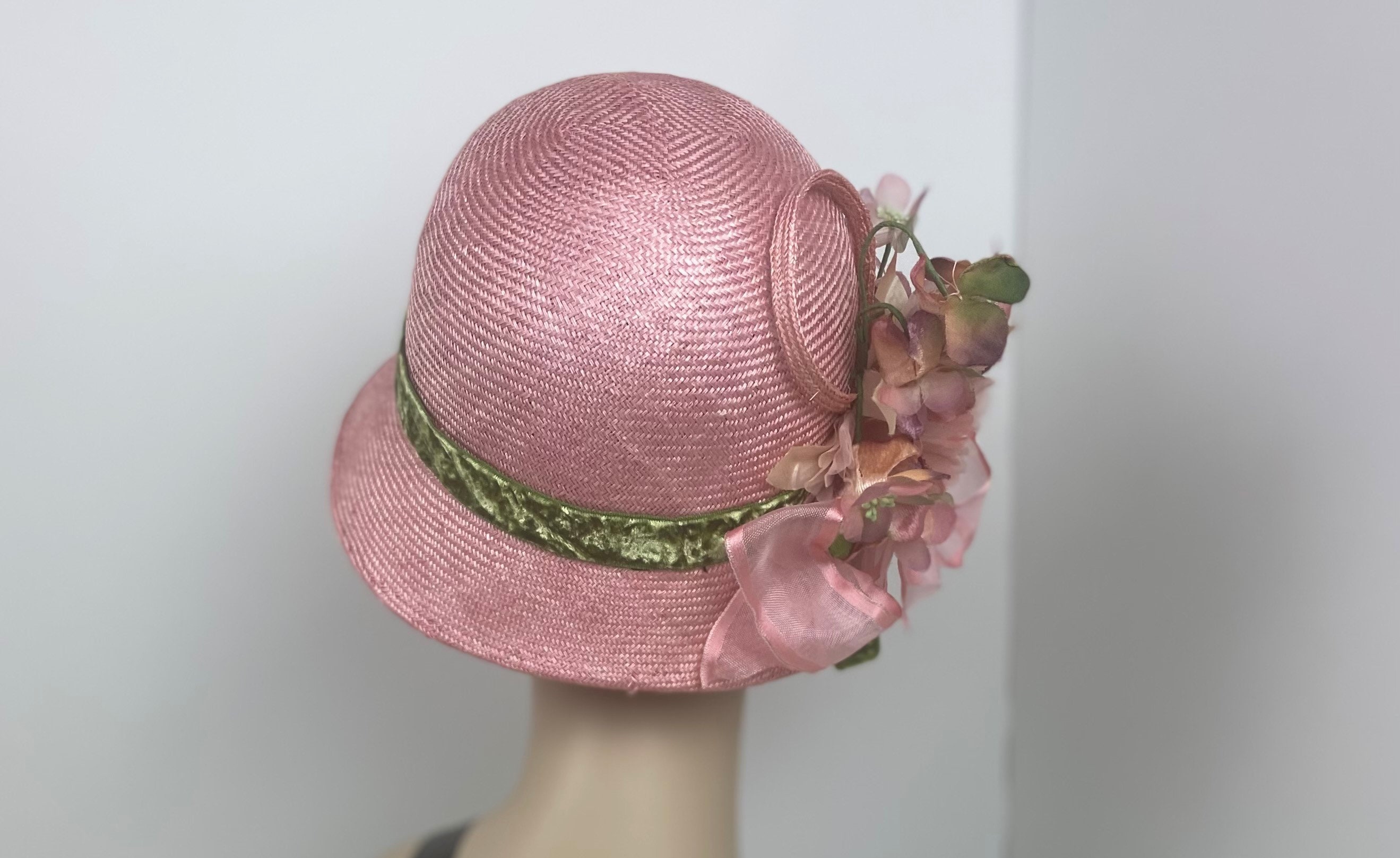 Wedding Hat 1920s Look Handmade Cloche Hat in Pink Parasisal Straw Accessories Hats & Caps Formal Hats Cloche Hats Bridesmaid 