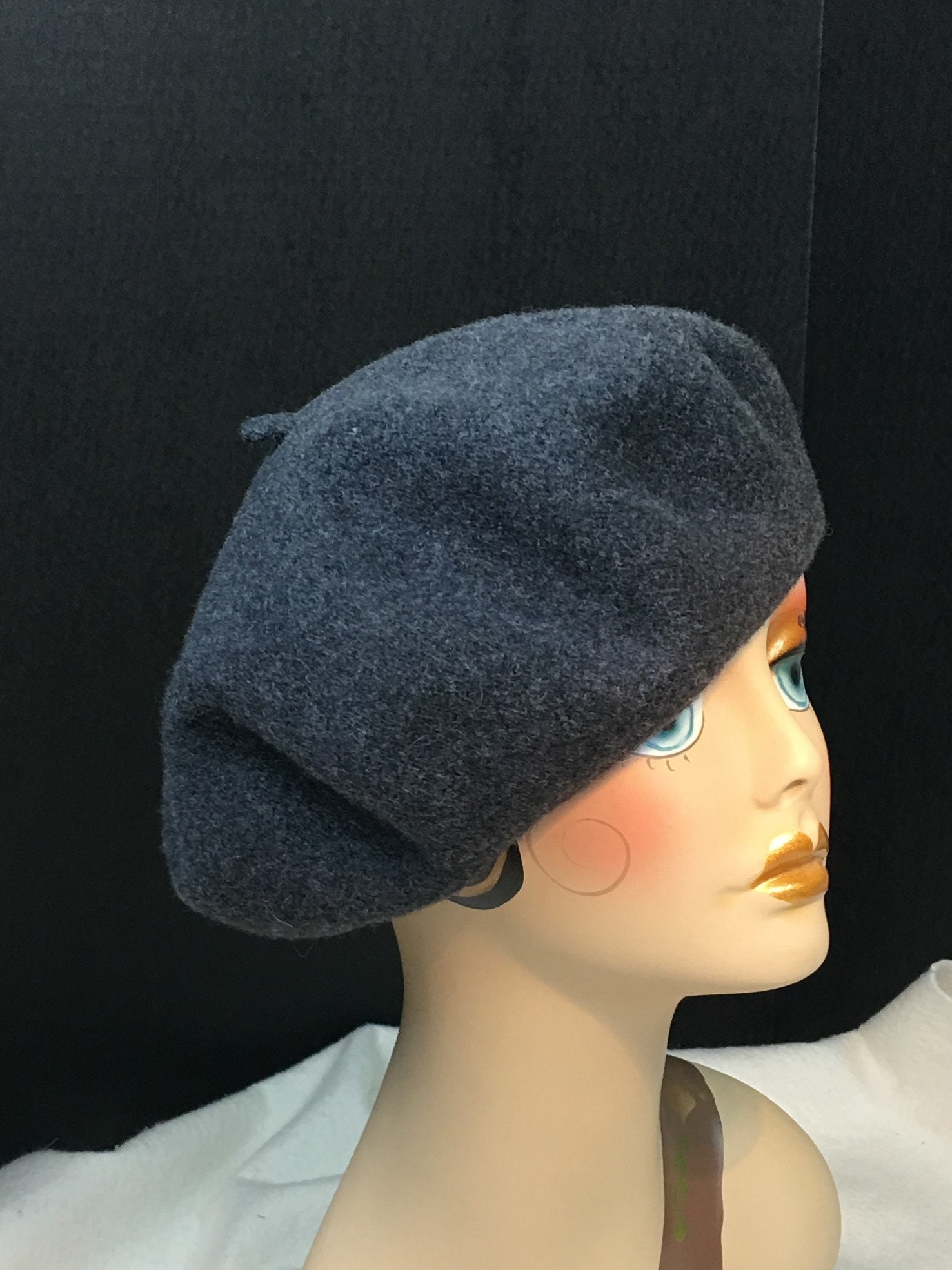 Classic French Beret Wool Charcoal Gray Woman's