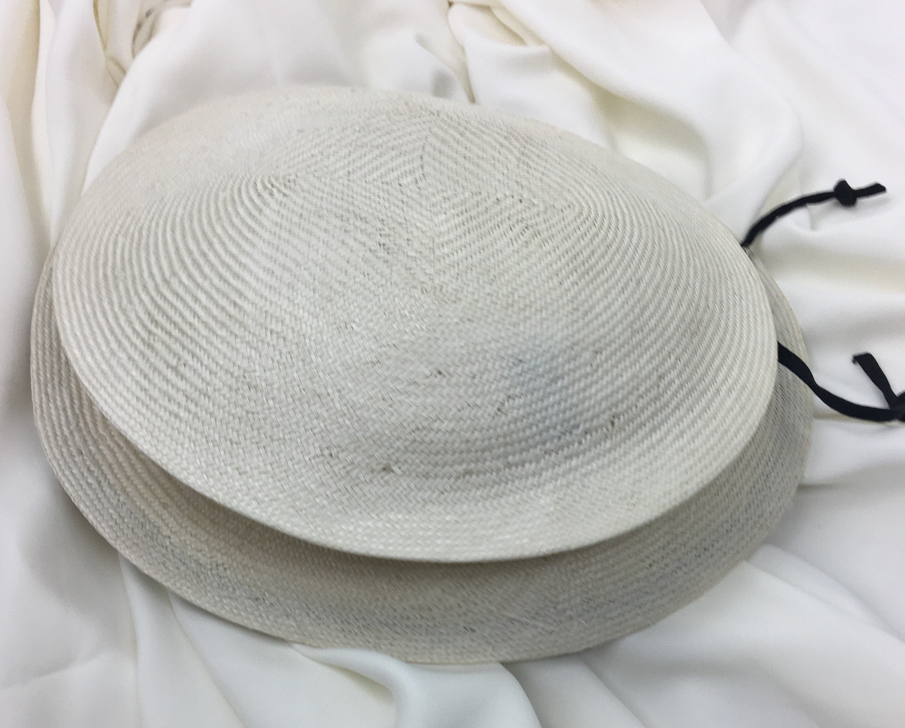 Parasisal Straw Travel Hat Creamy White Black Trim Woman Folds Flat One