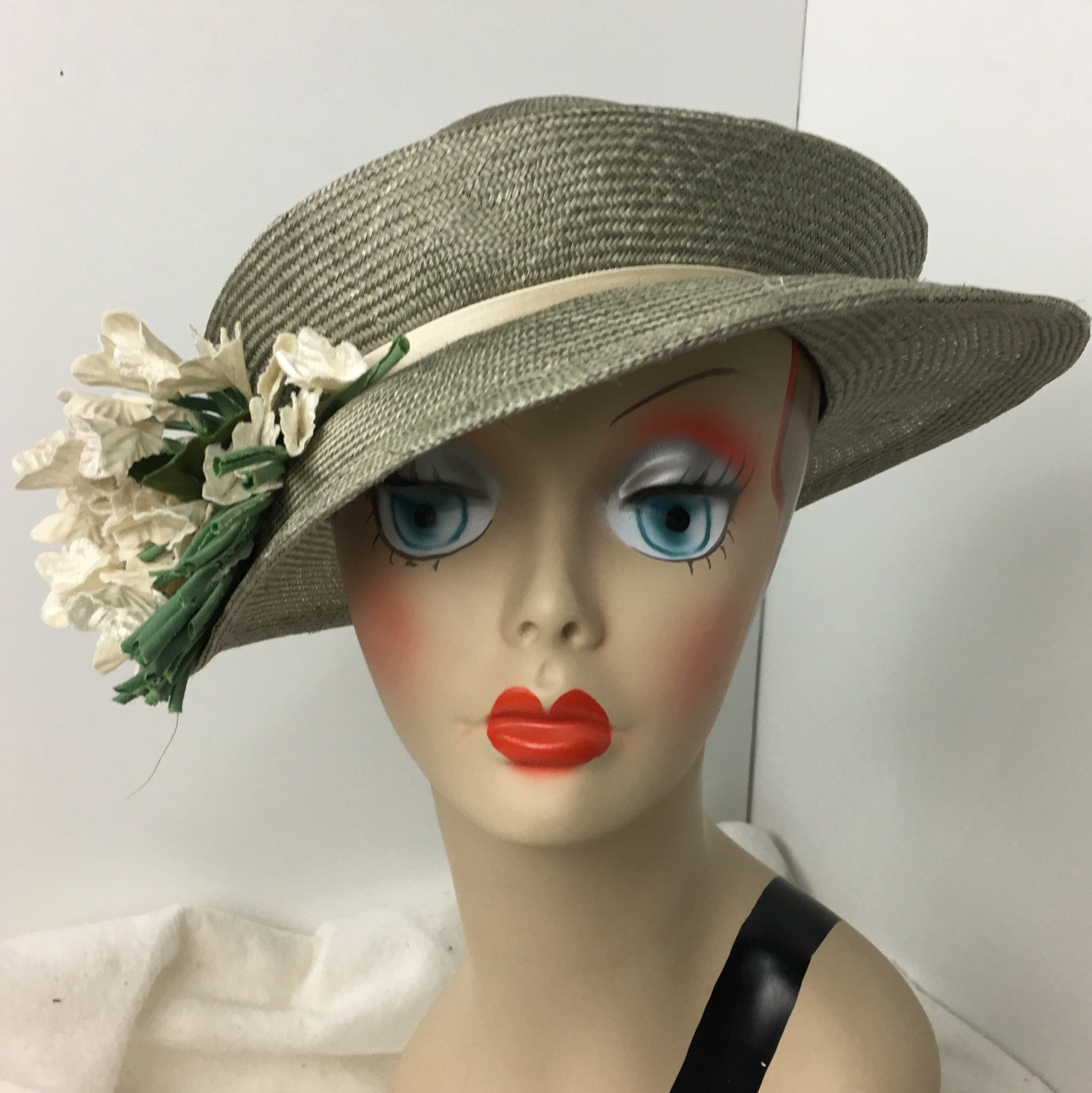 Parasisal Straw Travel/Collapsible Folding Hat Woman's Sage Green ...