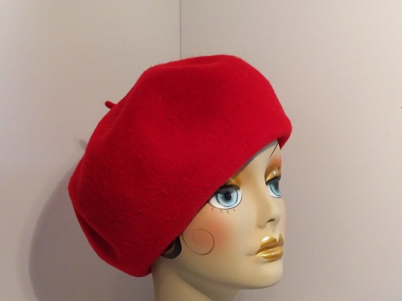 Woman's Red French Beret/Tam 100% Wool Garbo Look | Etsy