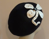 Woman's Black and White Wool Beret 1930's Look