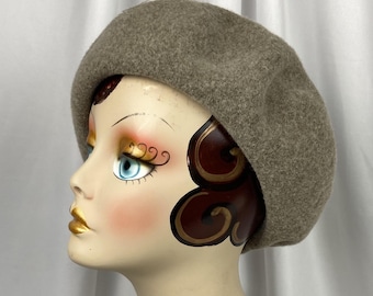 Classic Wool French Beret/Tam in  Heather Brown