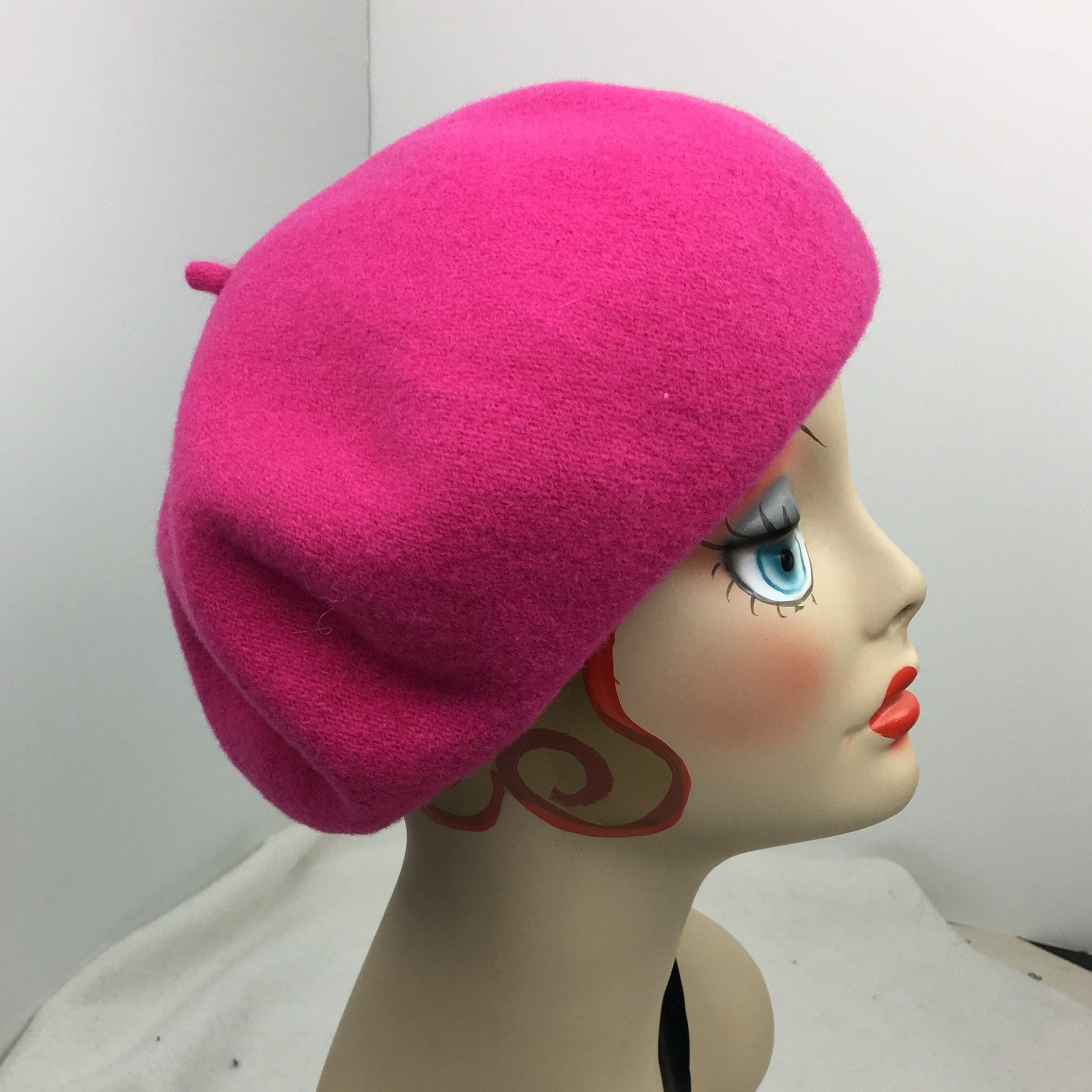 Woman's French Beret Wool 1930's Glamour Hot Pink