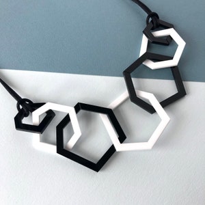 Black and white modern geometric mid-length necklace. image 6