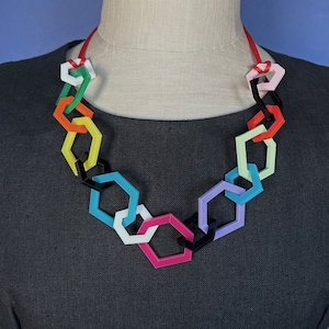 Multi-colour modern geometric acrylic chain necklace. image 2