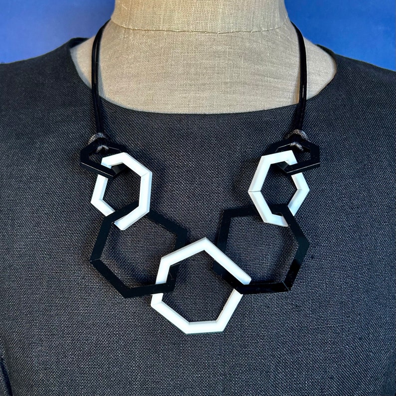 Black and white modern geometric mid-length necklace. image 2