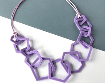 Lilac geometric perspex mid-length necklace.