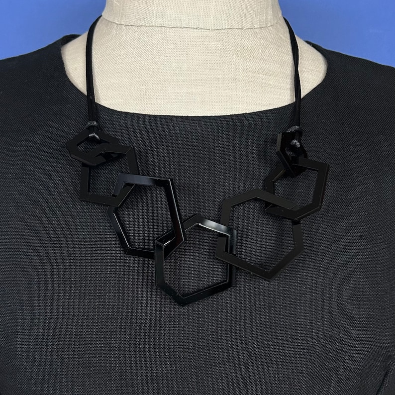 Black acrylic modern geometric stylish necklace. image 2