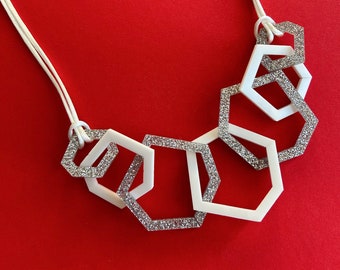 White and silver glitter acrylic link modern geometric stylish necklace.