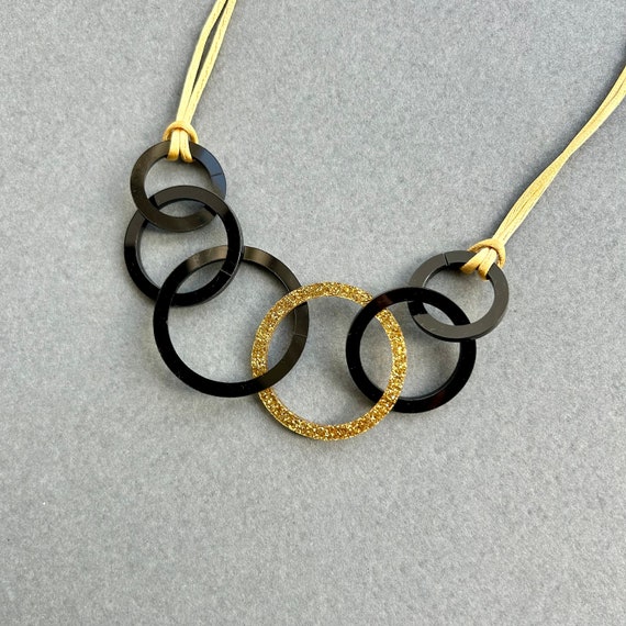 Black and Gold Glitter Round Link Mid-length Acrylic Necklace. - Etsy 