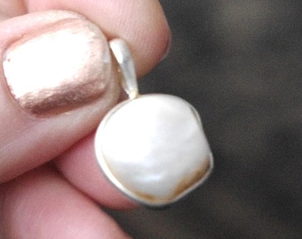 Natural Freshwater Pearl with handmade Sterling Silver setting