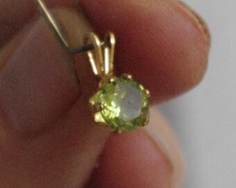 Natural Peridot in 14kt gold fill Snaptite setting